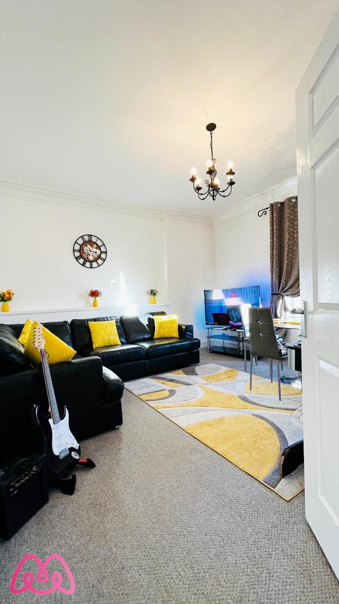 2 Bedrooms Entire Apartment Self Check In Kelty Exterior foto