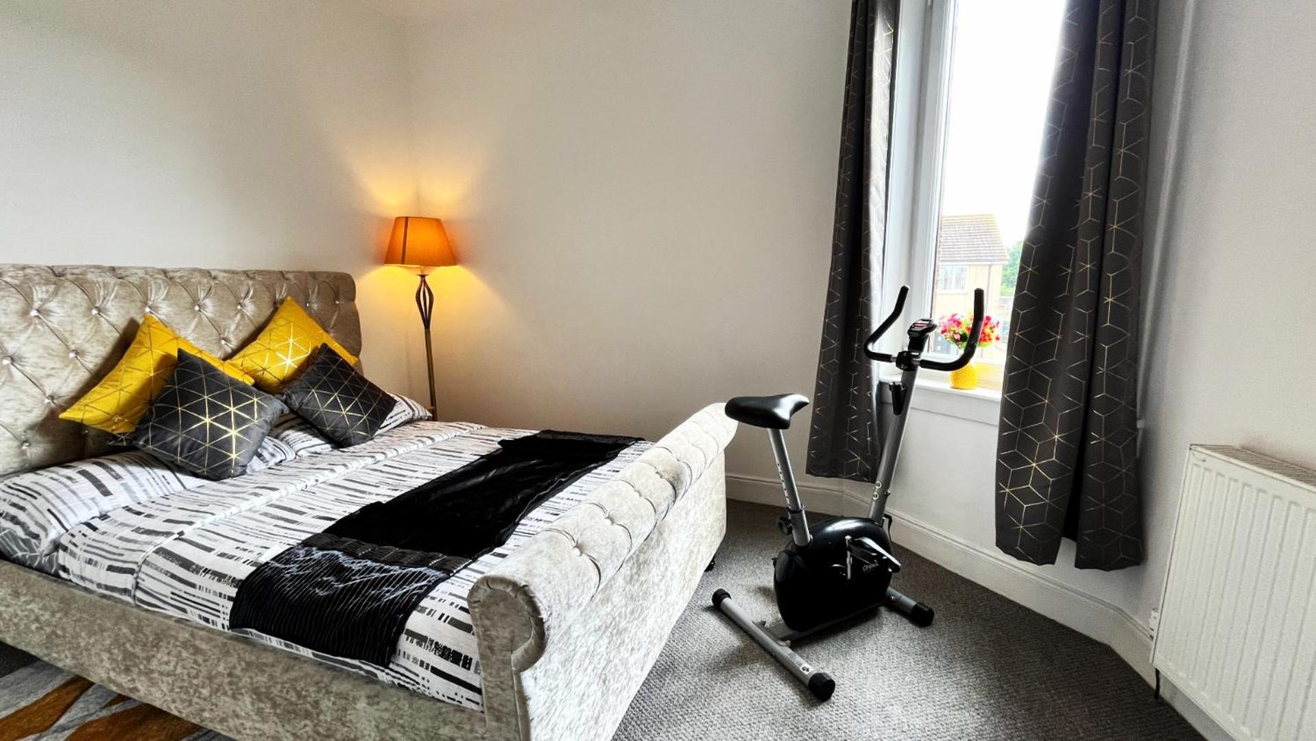 2 Bedrooms Entire Apartment Self Check In Kelty Exterior foto